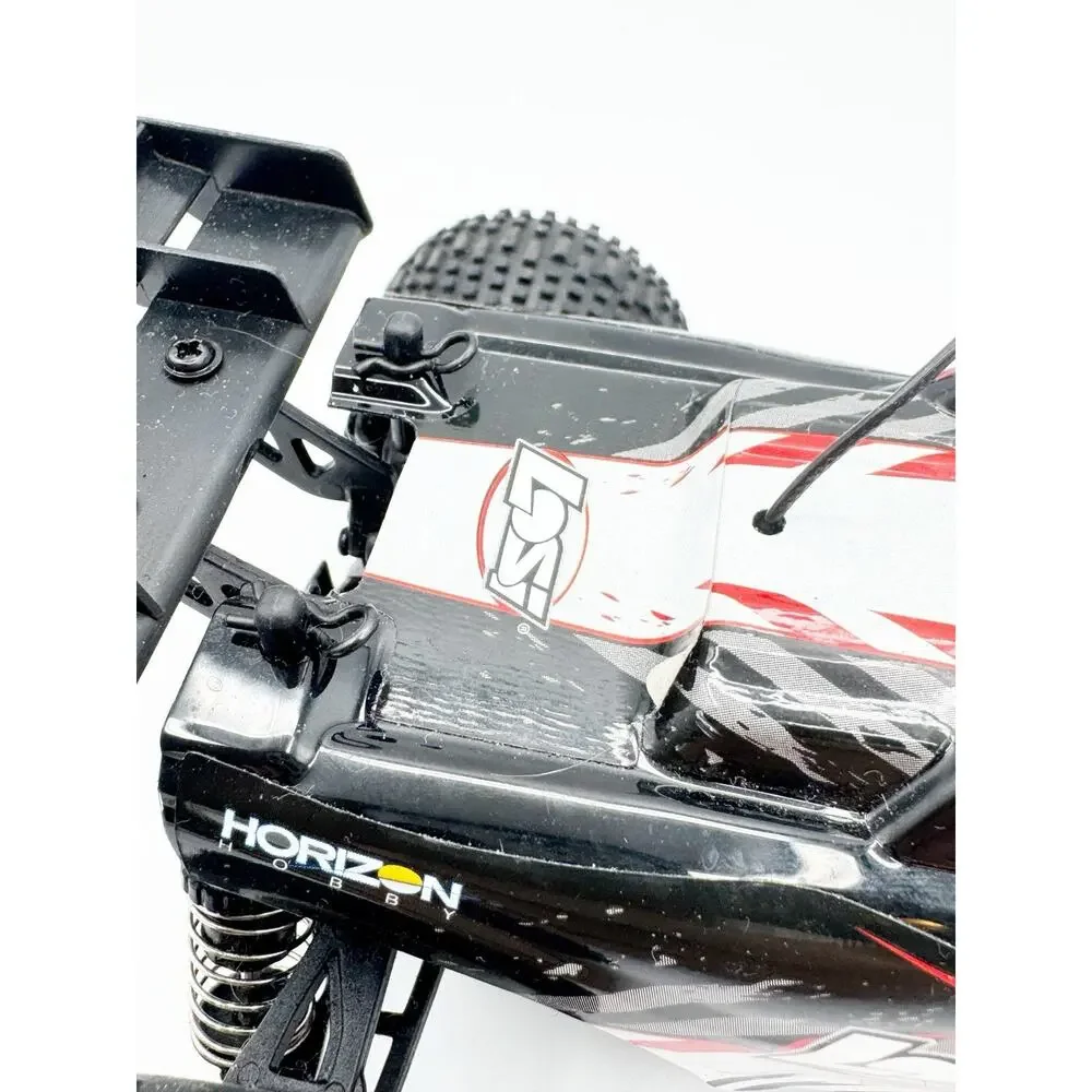 Losi Micro Truggy 1/24 Scale Electric RTR 4WD White Black Stadium Truck ONLY RC